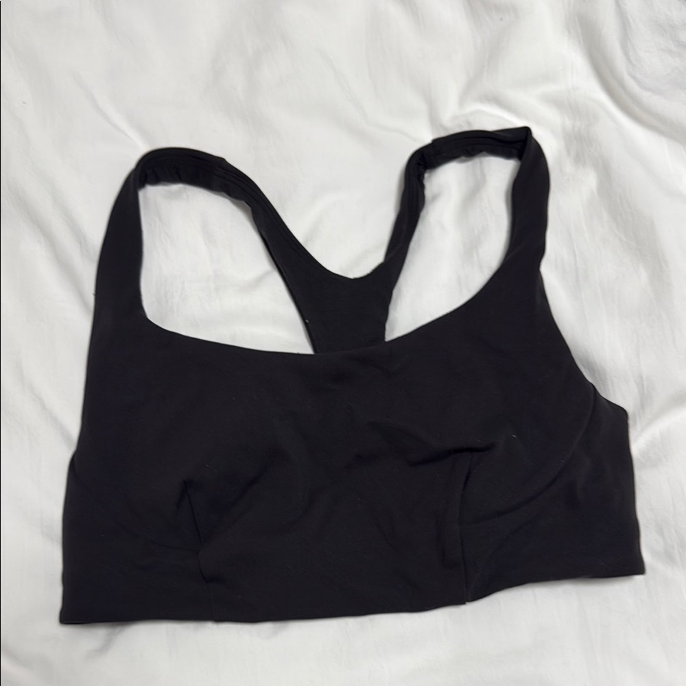 Lululemon Black Seamless Sports Bra Intimates size 6